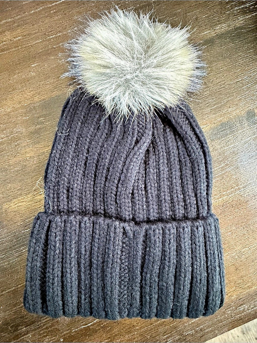 Zenana Black Knit Pom-Pom Hat NWT